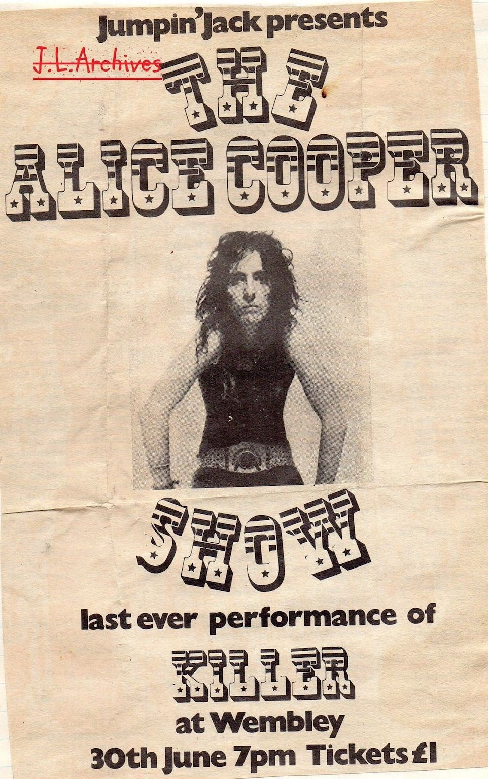 Vintage Music Art  -  The Alice Cooper Show At Wembley 0843